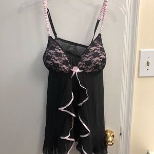 Black and Pink Nigty